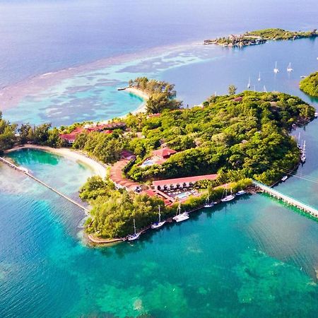 Fantasy Island Beach Resort And Marina First Bight Екстер'єр фото
