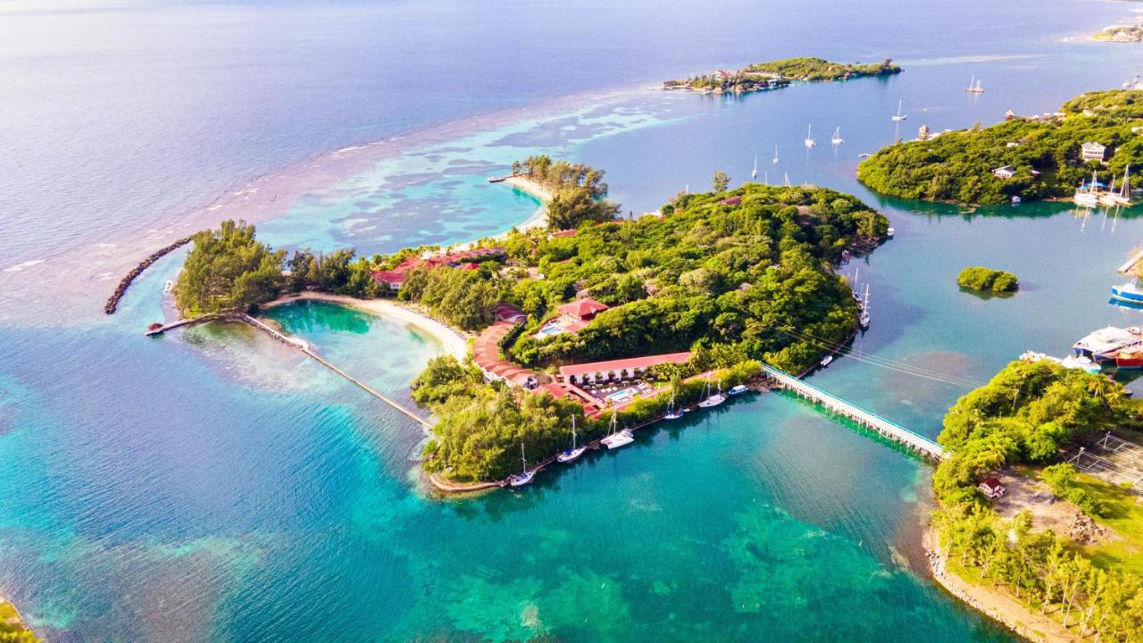 Fantasy Island Beach Resort And Marina First Bight Екстер'єр фото
