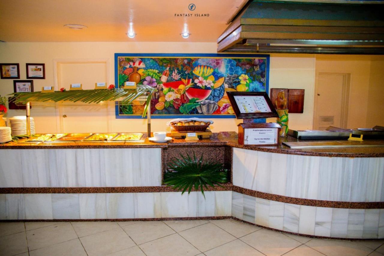 Fantasy Island Beach Resort And Marina First Bight Екстер'єр фото