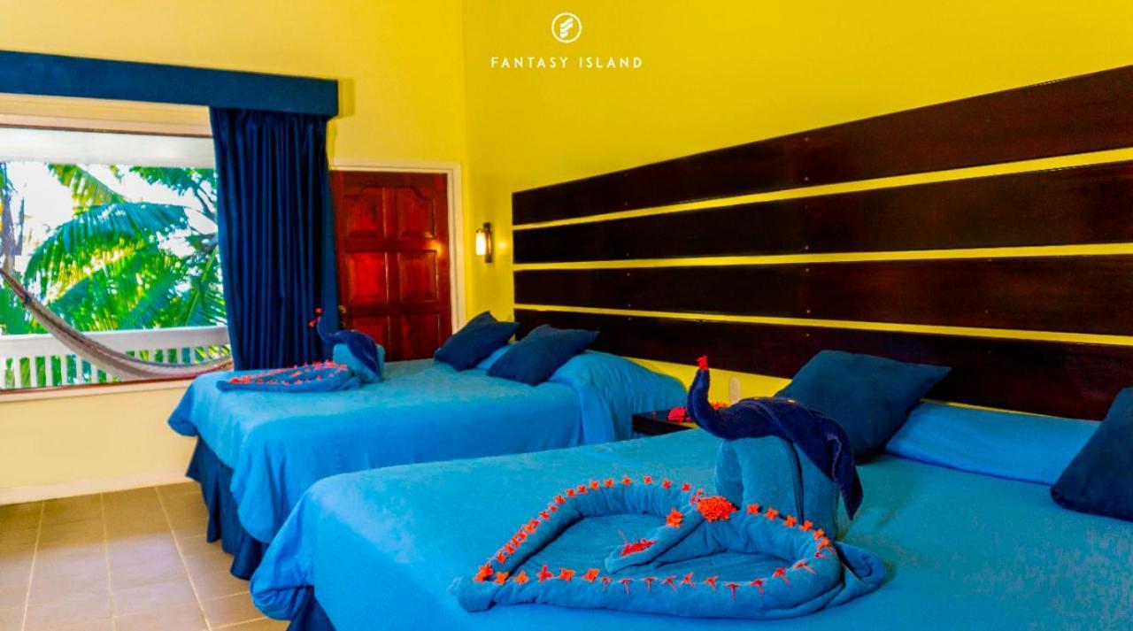 Fantasy Island Beach Resort And Marina First Bight Екстер'єр фото