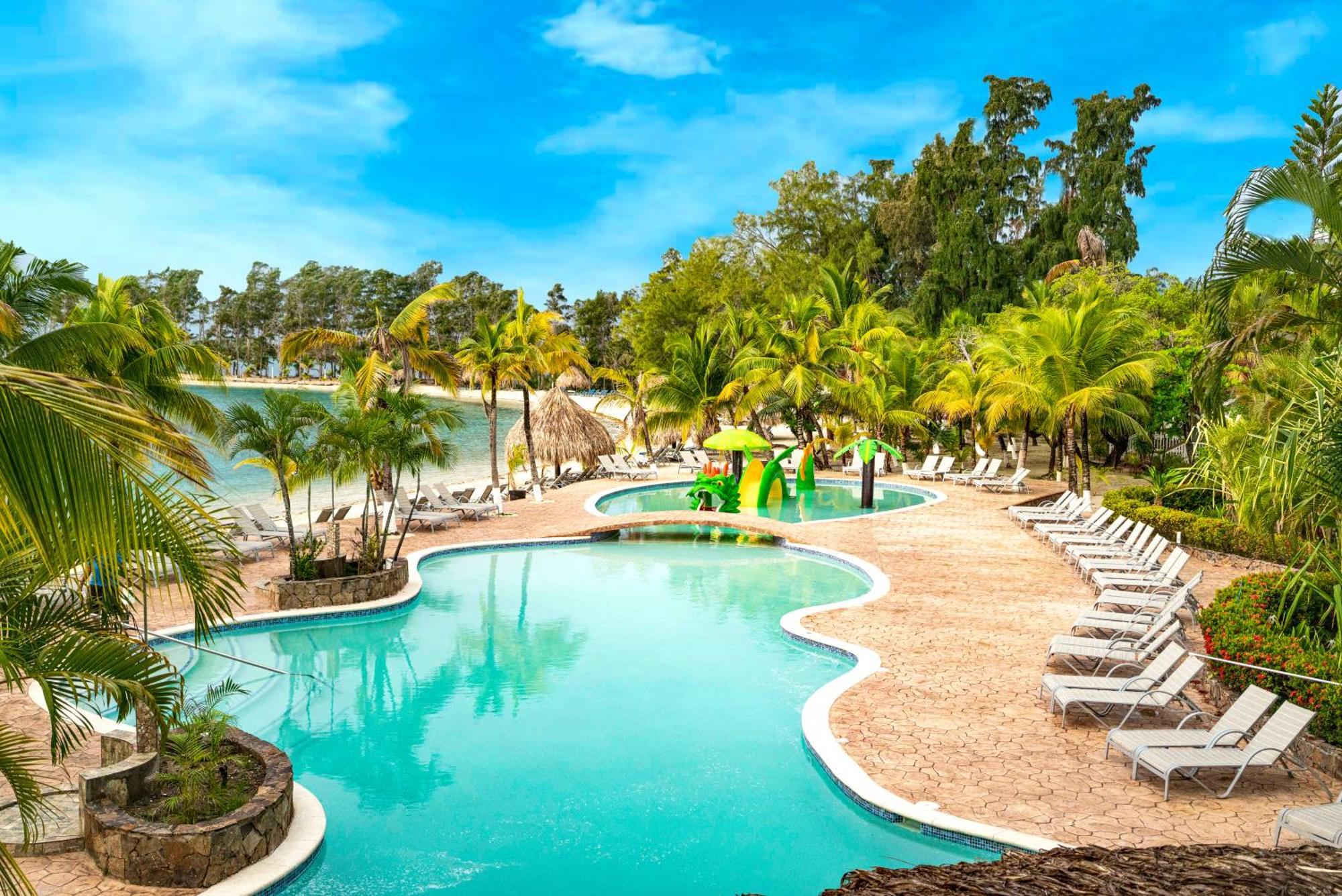 Fantasy Island Beach Resort And Marina First Bight Екстер'єр фото